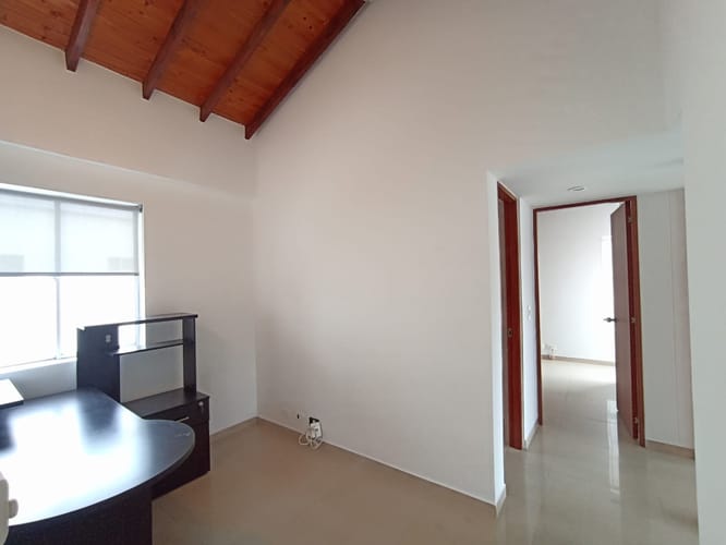 Apartamento de 3 alcobas en arriendo en Ciudad Jardin, Cali, 115 m² · foto 14 de 24