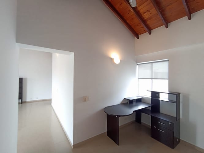 Apartamento de 3 alcobas en arriendo en Ciudad Jardin, Cali, 115 m² · foto 15 de 24