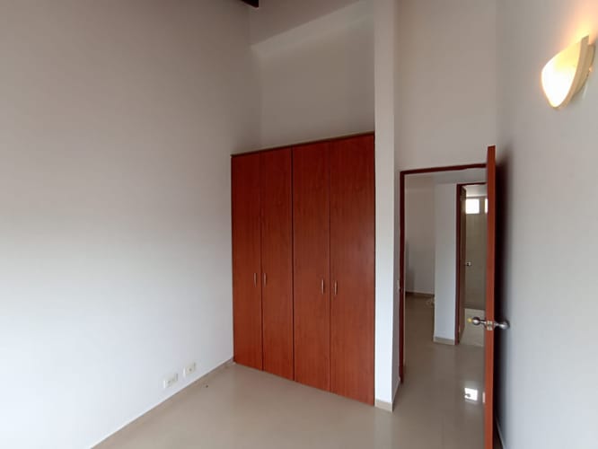 Apartamento de 3 alcobas en arriendo en Ciudad Jardin, Cali, 115 m² · foto 18 de 24