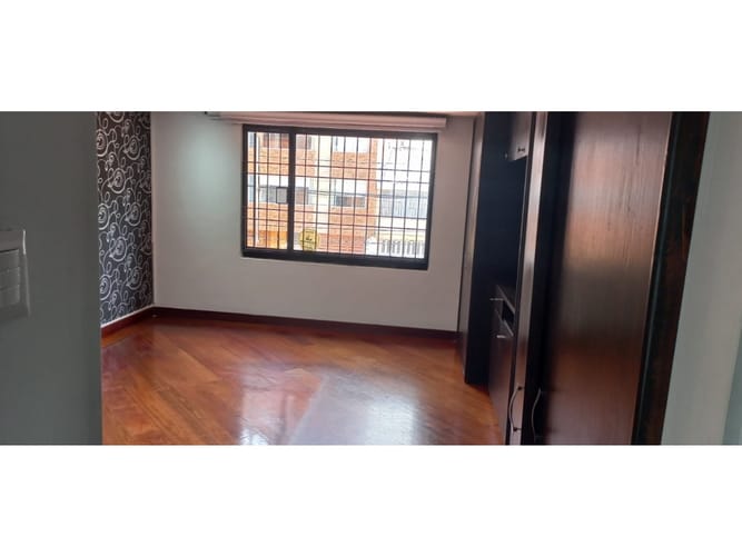 Casa de 3 alcobas en venta en Santa Paula, Bogotá, 285 m² · foto 15 de 24