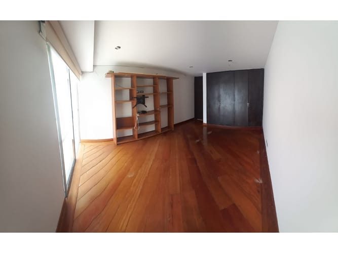 Casa de 3 alcobas en venta en Santa Paula, Bogotá, 285 m² · foto 16 de 24