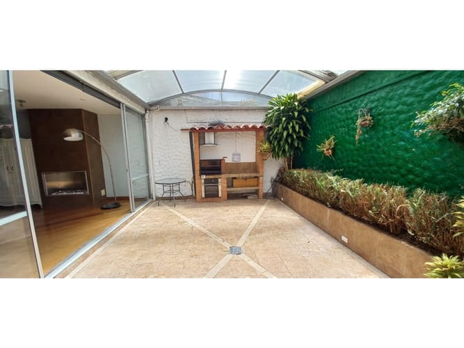 Casa de 3 alcobas en venta en Santa Paula, Bogotá, 285 m² · foto 22 de 24