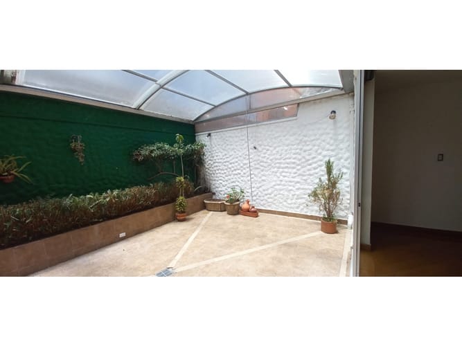 Casa de 3 alcobas en venta en Santa Paula, Bogotá, 285 m² · foto 23 de 24
