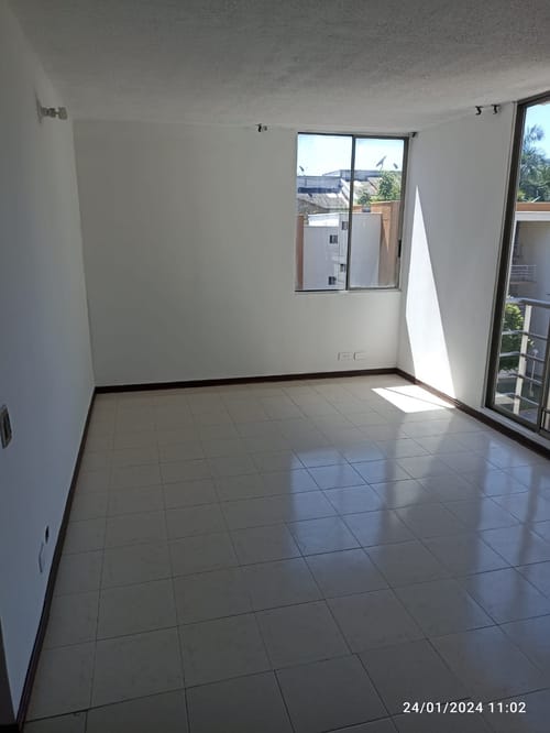 Apartamento de 3 alcobas en venta en Jordan Et. Viii, Ibagué, 75 m² · foto 4 de 16