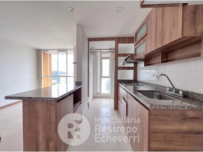Apartamento de 3 alcobas en arriendo en Baja Suiza, Manizales, 61 m² · foto 5 de 16