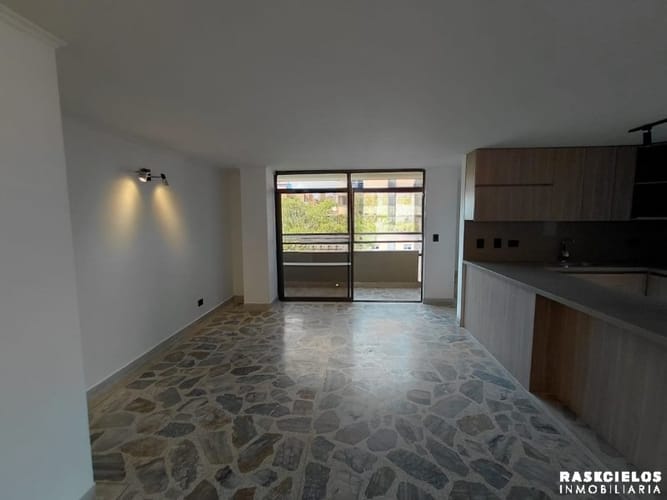 Apartamento de 3 alcobas en arriendo en Conquistadores, Medellín, 120 m² · foto 10 de 24