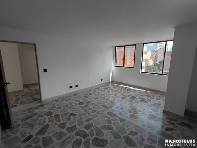 Apartamento de 3 alcobas en arriendo en Conquistadores, Medellín, 120 m² · foto 16 de 24