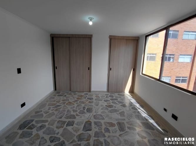 Apartamento de 3 alcobas en arriendo en Conquistadores, Medellín, 120 m² · foto 18 de 24