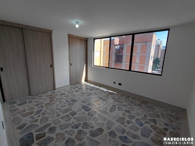 Apartamento de 3 alcobas en arriendo en Conquistadores, Medellín, 120 m² · foto 20 de 24
