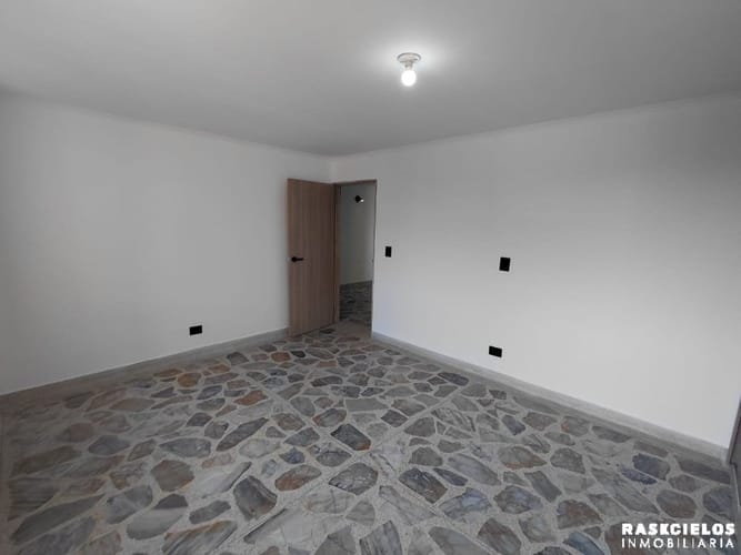 Apartamento de 3 alcobas en arriendo en Conquistadores, Medellín, 120 m² · foto 21 de 24