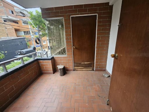 Apartamento de 4 alcobas en arriendo en Prado, Medellín, 130 m² · foto 4 de 24