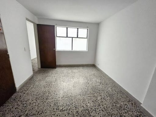 Apartamento de 4 alcobas en arriendo en Prado, Medellín, 130 m² · foto 20 de 24