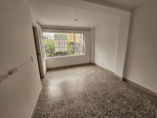 Apartamento de 4 alcobas en arriendo en Prado, Medellín, 130 m² · foto 24 de 24