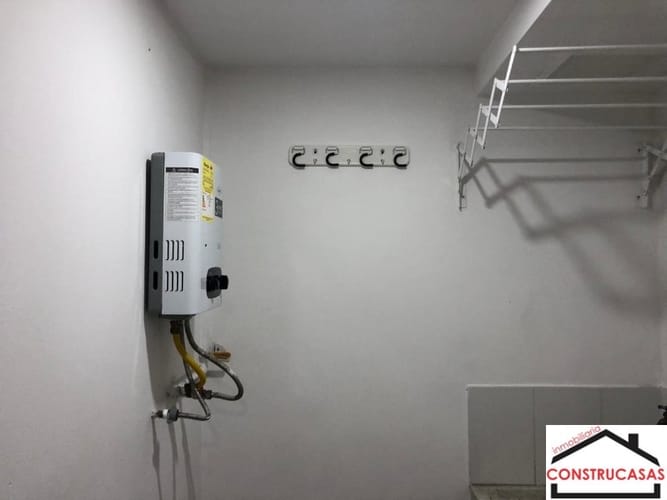Apartamento de 2 alcobas en arriendo en La Navarra, Bello, 52 m² · foto 6 de 24