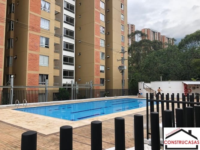 Apartamento de 2 alcobas en arriendo en La Navarra, Bello, 52 m² · foto 7 de 24