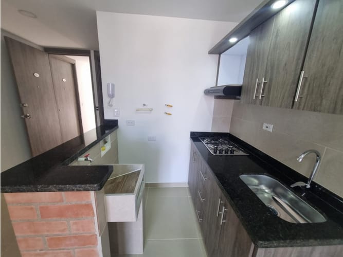 Apartamento de 2 alcobas en arriendo en Simon Bolivar, Medellín, 50 m² · foto 9 de 11