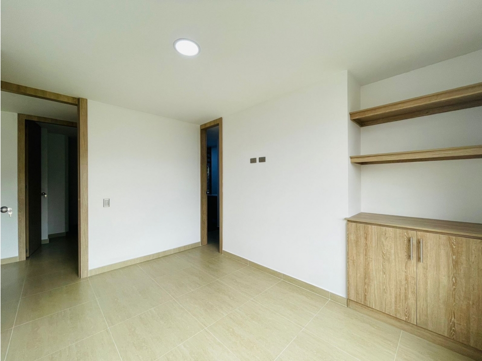 Apartamento de 3 alcobas en arriendo en Conquistadores, Medellín, 100 m² · foto 9 de 19