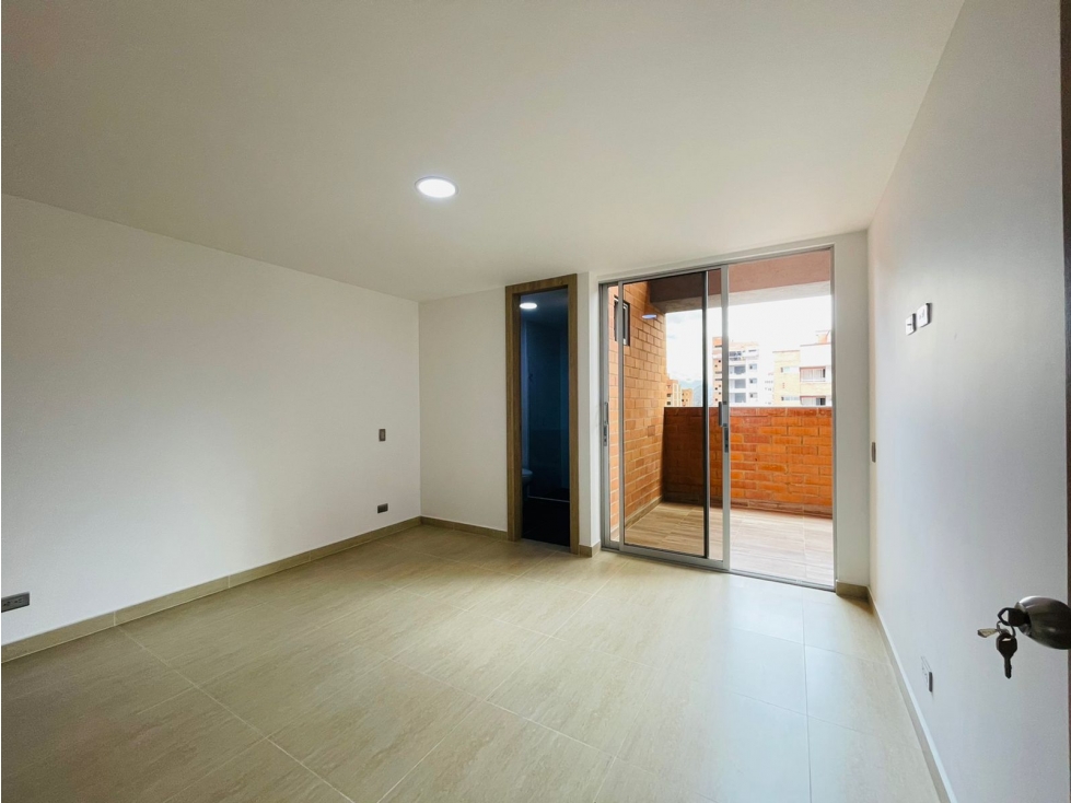 Apartamento de 3 alcobas en arriendo en Conquistadores, Medellín, 100 m² · foto 13 de 19