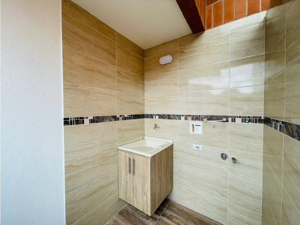 Apartamento de 3 alcobas en arriendo en Conquistadores, Medellín, 100 m² · foto 14 de 19