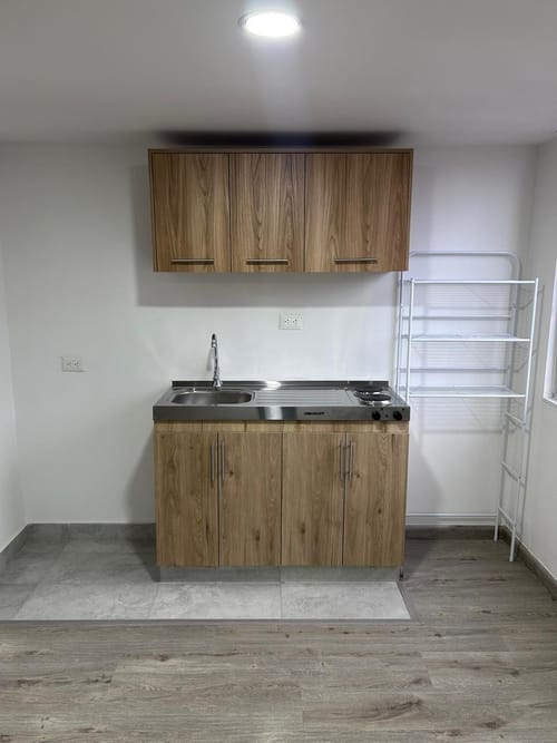 Apartaestudio en arriendo en Aeropuerto El Dorado, Bogotá, 22 m² · foto 9 de 17