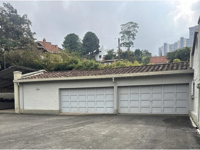 Lote en venta en Los Balsos, Medellín, 1866 m² · foto 11 de 12