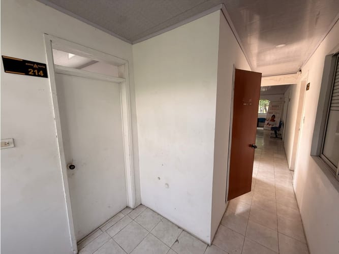 Casa de 5 alcobas en venta en San Vicente, Cali, 260 m² · foto 5 de 16