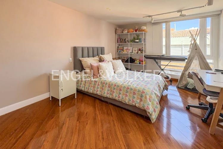 Apartamento de 4 alcobas en venta en Santa Paula, Bogotá, 246 m² · foto 11 de 18