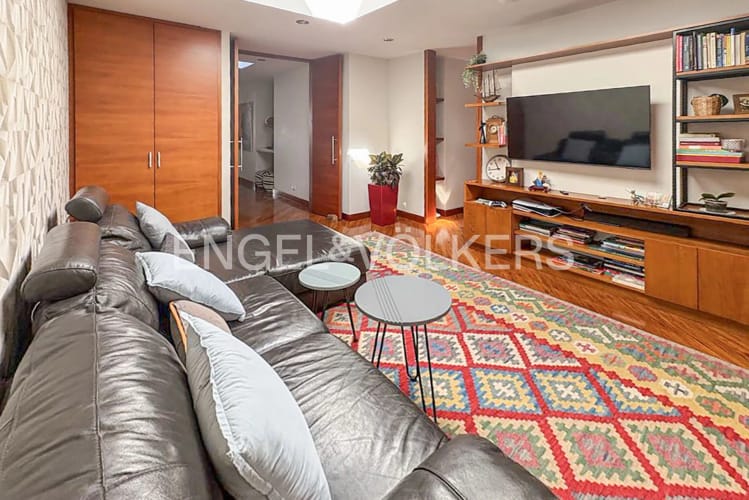 Apartamento de 4 alcobas en venta en Santa Paula, Bogotá, 246 m² · foto 7 de 18
