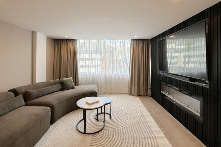 Apartamento de 1 alcoba en venta en Santa Paula, Bogotá, 91 m² · foto 2 de 16