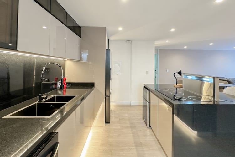 Apartamento de 1 alcoba en venta en Santa Paula, Bogotá, 91 m² · foto 8 de 16