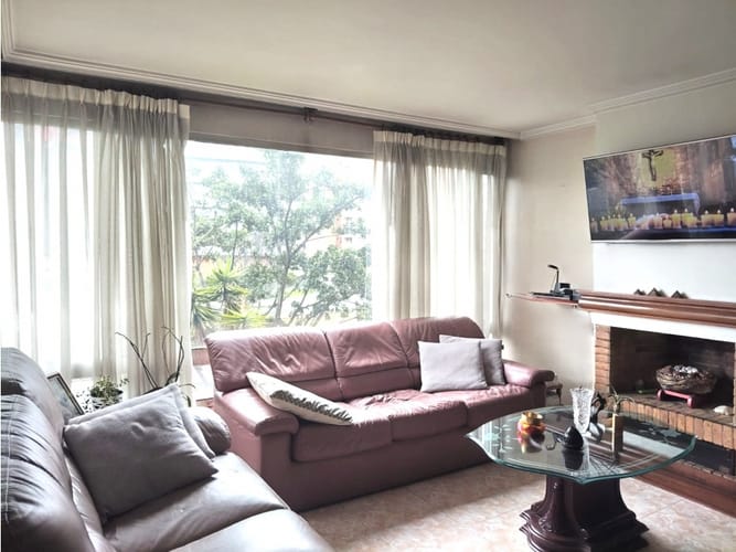 Apartamento de 3 alcobas en venta en El Recreo De Los Frailes, Bogotá, 100 m² · foto 2 de 24