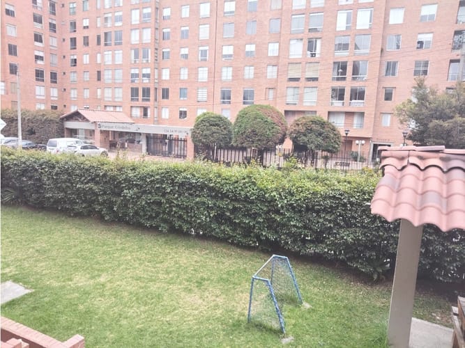Apartamento de 3 alcobas en venta en El Recreo De Los Frailes, Bogotá, 100 m² · foto 21 de 24