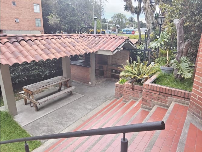 Apartamento de 3 alcobas en venta en El Recreo De Los Frailes, Bogotá, 100 m² · foto 22 de 24