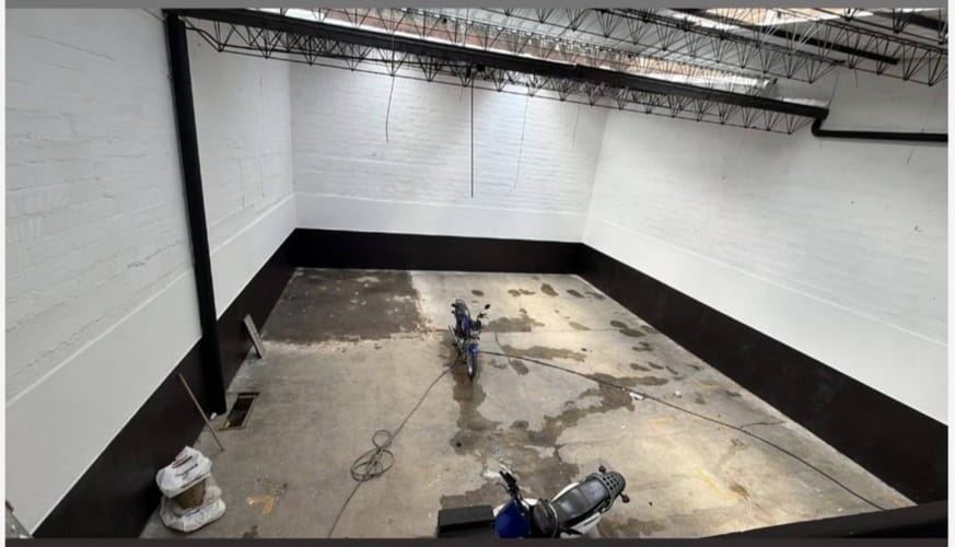 Bodega en arriendo en Suramérica, Medellín, 260 m² · foto 6 de 8
