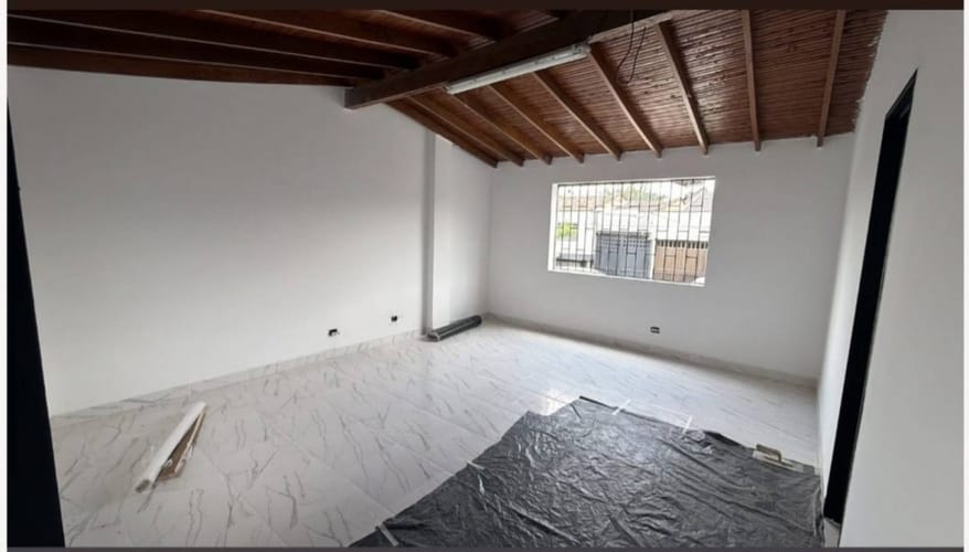 Bodega en arriendo en Suramérica, Medellín, 260 m² · foto 7 de 8