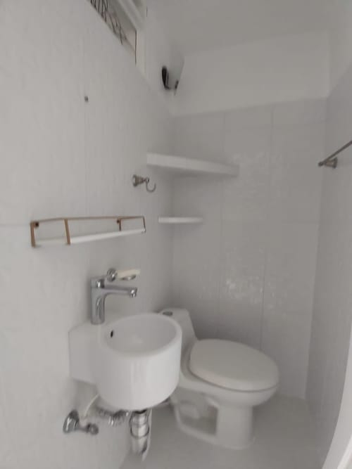 Casa de 5 alcobas en venta en Escobero, Envigado, 240 m² · foto 6 de 19