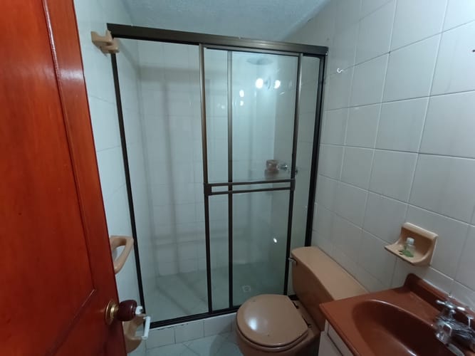 Apartamento de 3 alcobas en venta en Quinta Paredes, Bogotá, 76 m² · foto 23 de 24