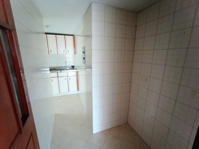 Apartamento de 3 alcobas en venta en Quinta Paredes, Bogotá, 76 m² · foto 22 de 24