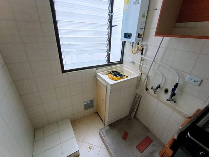 Apartamento de 3 alcobas en venta en Quinta Paredes, Bogotá, 76 m² · foto 11 de 24