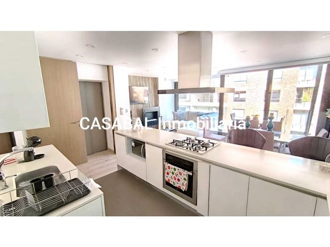 Apartamento de 3 alcobas en venta en Chicó Reservado, Bogotá, 116 m² · foto 10 de 24