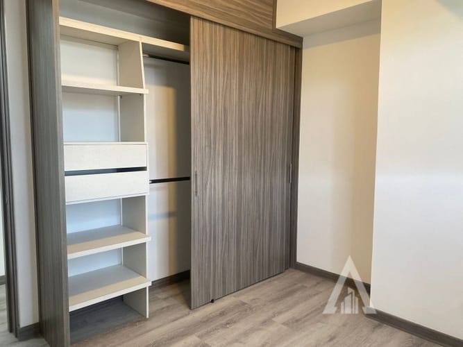 Apartamento de 3 alcobas en venta en Buenos Aires, Medellín, 77 m² · foto 4 de 18