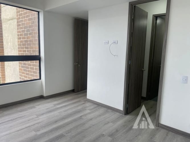 Apartamento de 3 alcobas en venta en Buenos Aires, Medellín, 77 m² · foto 17 de 18
