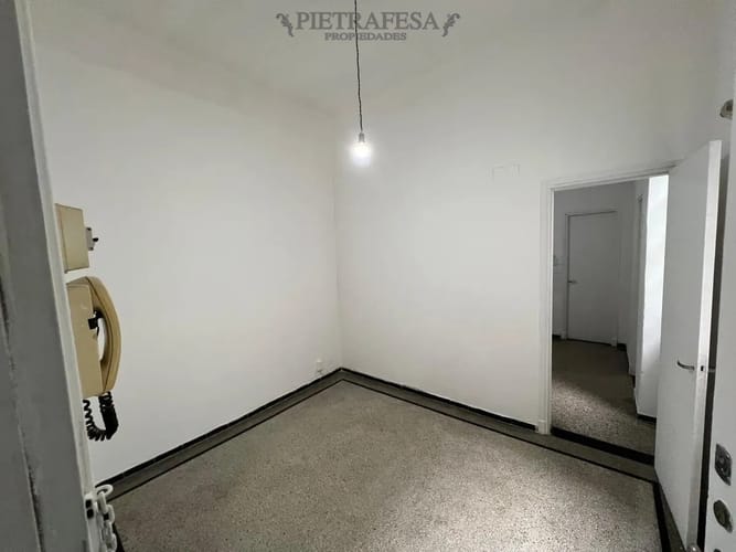 Apartamento en alquiler, 1 dormitorio, 1 baño. Cordón. · Foto 2