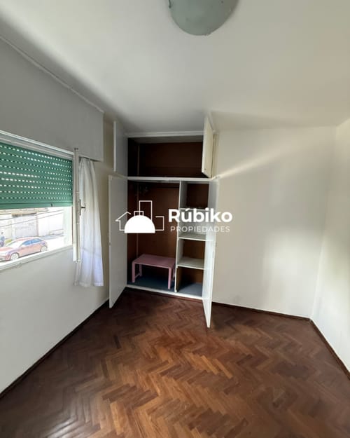 Apartamendo de Dos Dormitorios, Estufa a leña y Terraza con Parrillero. · Foto 7