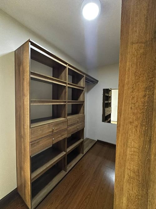 Apartamento de 3 alcobas en arriendo en Las Lomas, Medellín, 200 m² · foto 19 de 21