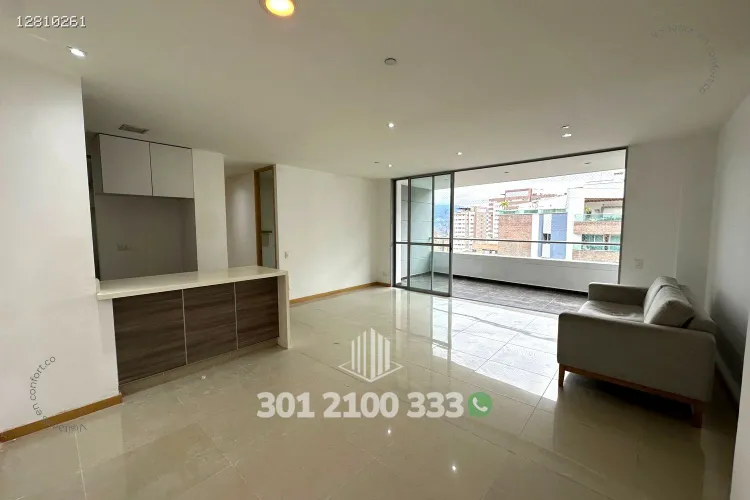 Apartamento de 3 alcobas en arriendo en Castropol, Medellín, 111 m² · foto 2 de 24