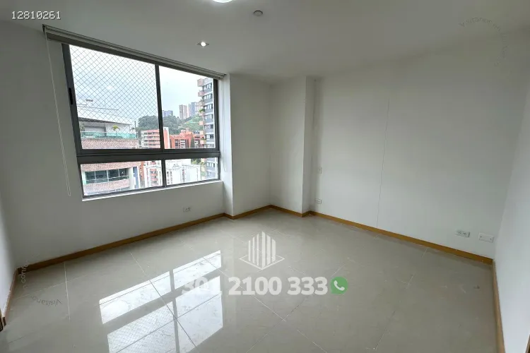 Apartamento de 3 alcobas en arriendo en Castropol, Medellín, 111 m² · foto 9 de 24