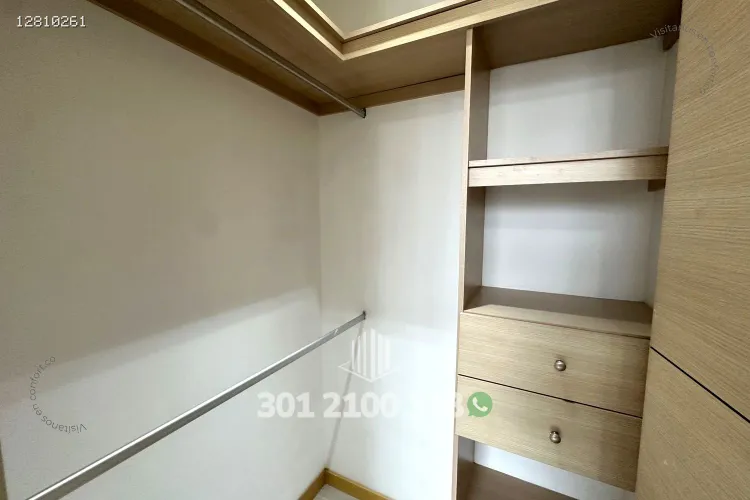Apartamento de 3 alcobas en arriendo en Castropol, Medellín, 111 m² · foto 13 de 24