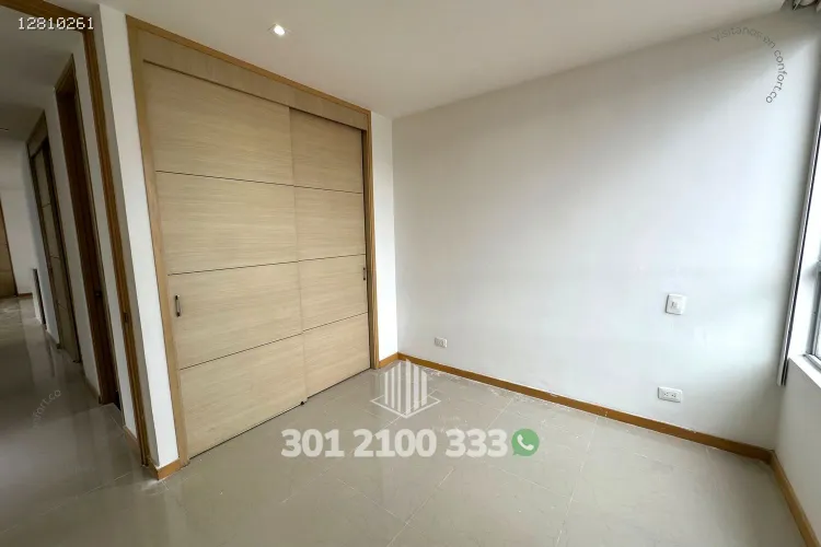Apartamento de 3 alcobas en arriendo en Castropol, Medellín, 111 m² · foto 21 de 24