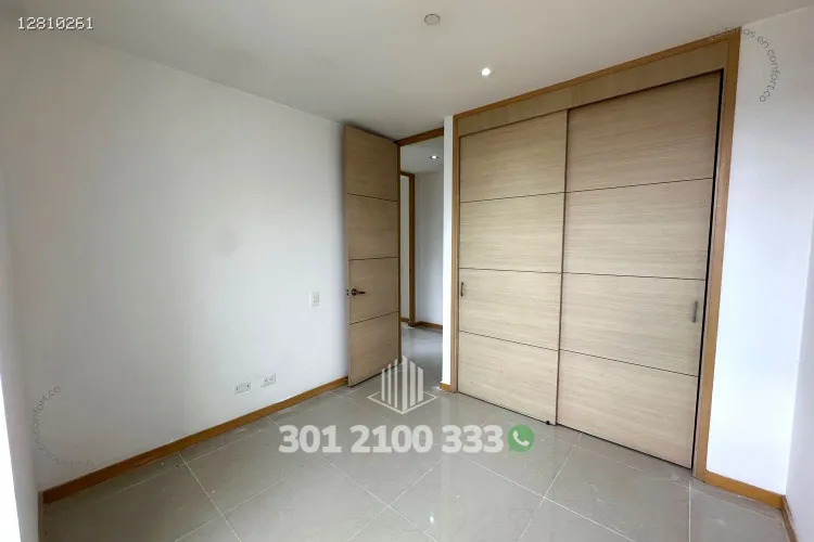Apartamento de 3 alcobas en arriendo en Castropol, Medellín, 111 m² · foto 22 de 24